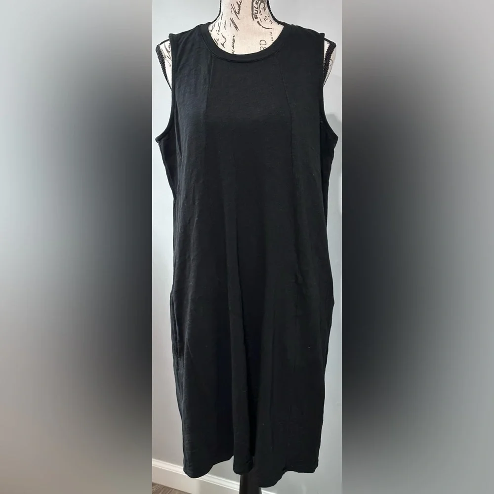 🖤🖤 Sleeveless Black Dress - Size M🖤🖤